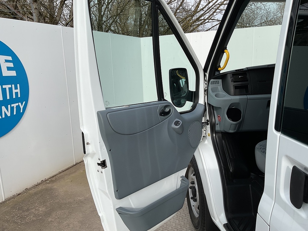 Seat  Diesel White #35