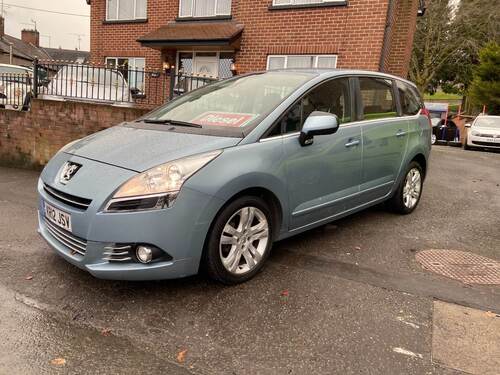 Peugeot 5008 1.6 Hdi 112 Active II Blue
