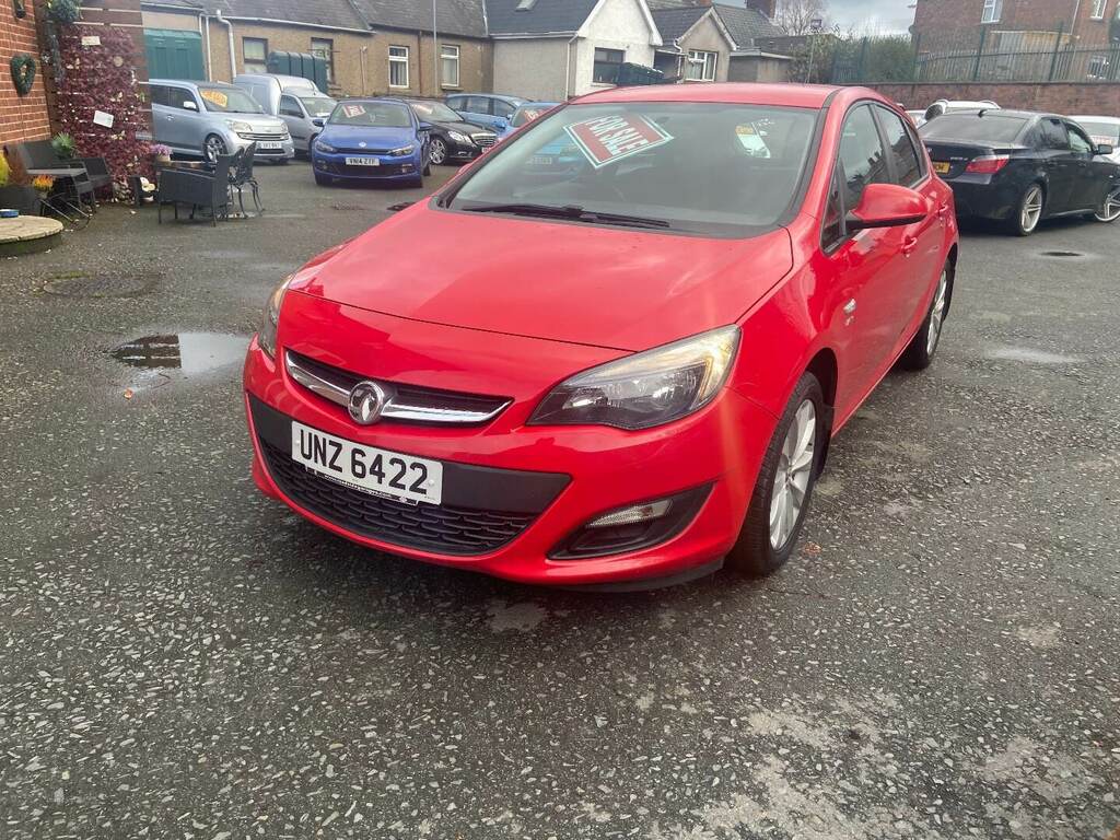 Vauxhall Astra 1.6I 16V Active UNZ6422 Red #6