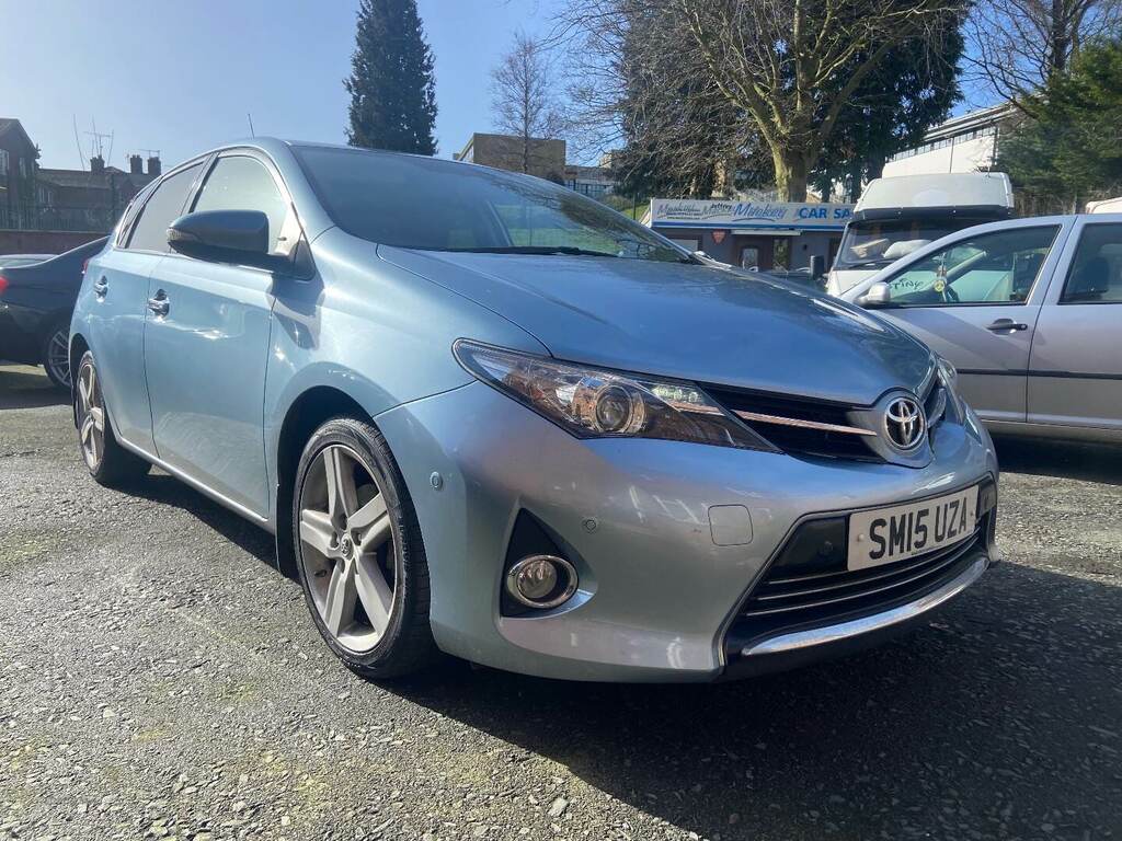 Toyota Auris 1.4 D-4d Excel Nav Blue #2