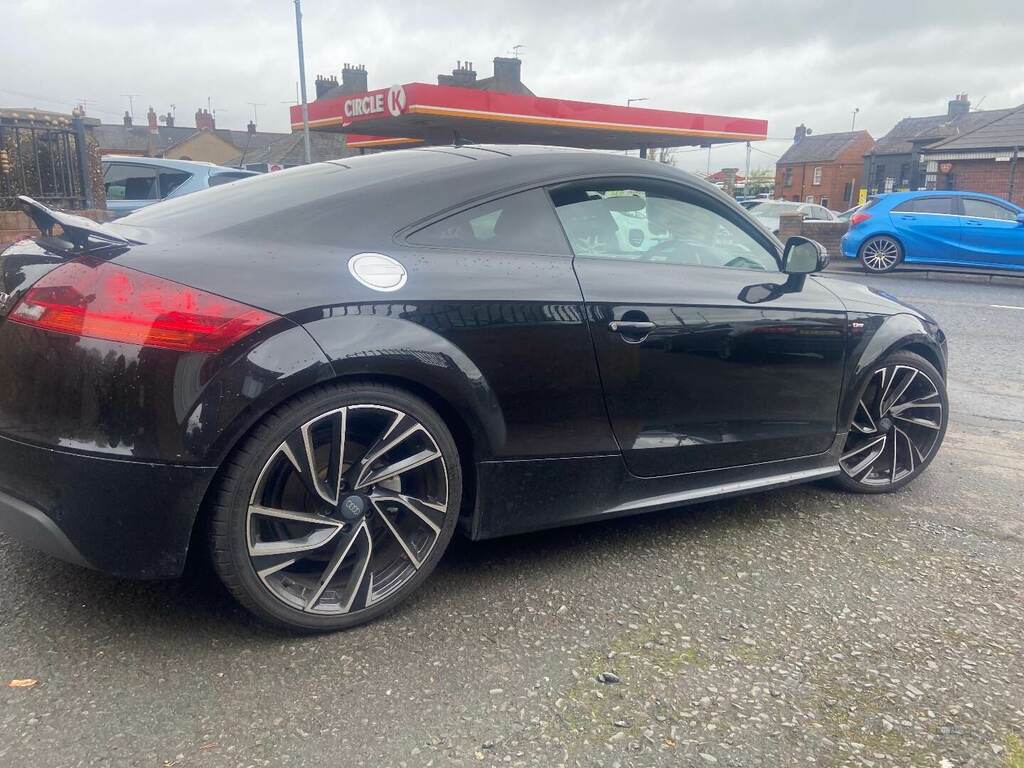 Audi TT 2.0 Tdi Quattro Black Edition MK56KEY Black #3