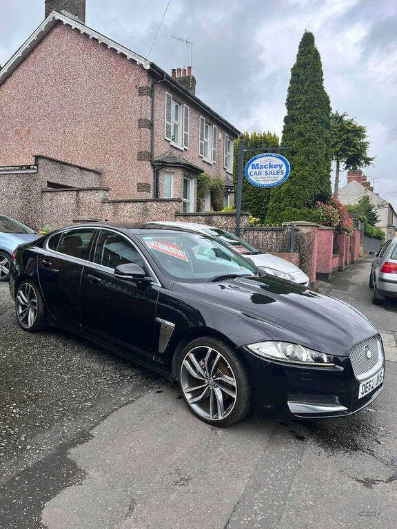 Jaguar XF 2.2D 200 Premium Luxury OE62UNS Black #3