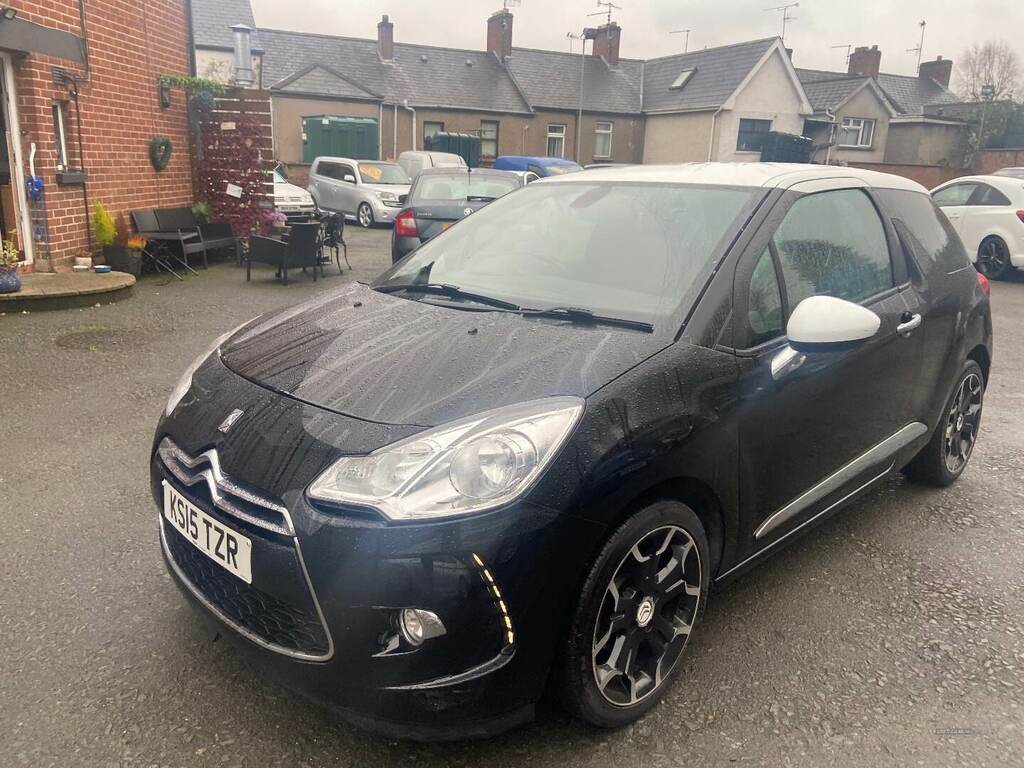 Citroen DS3 1.6 E-hdi Airdream Dstyle Plus KS15TZR Black #2