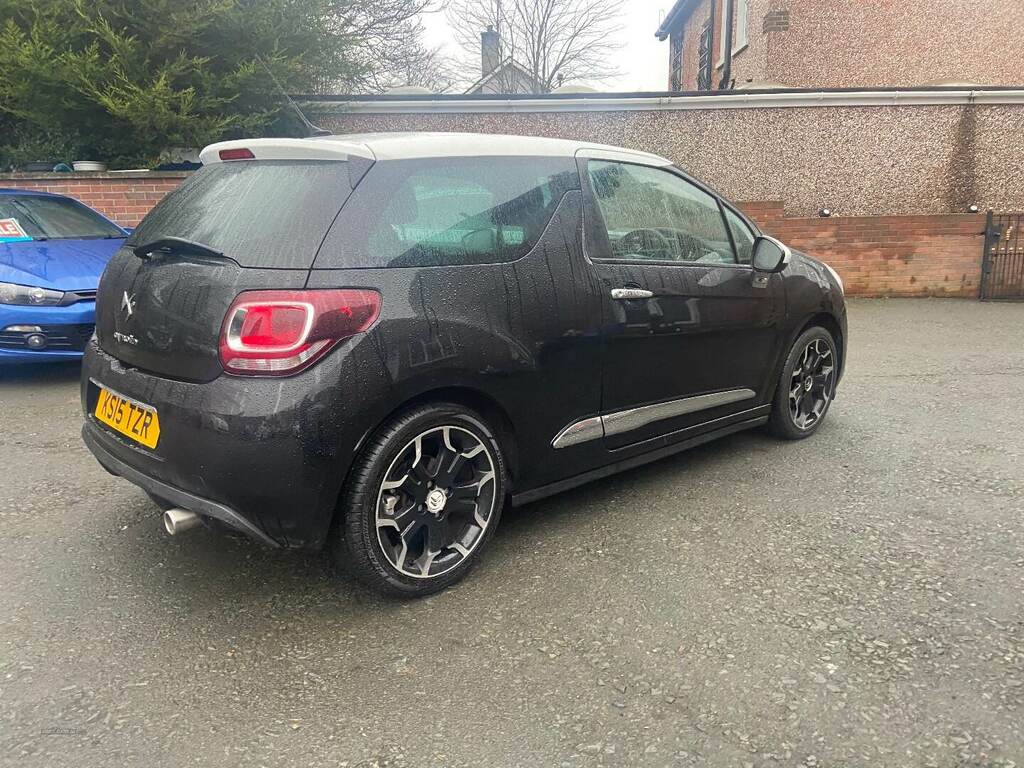 Citroen DS3 1.6 E-hdi Airdream Dstyle Plus KS15TZR Black #4