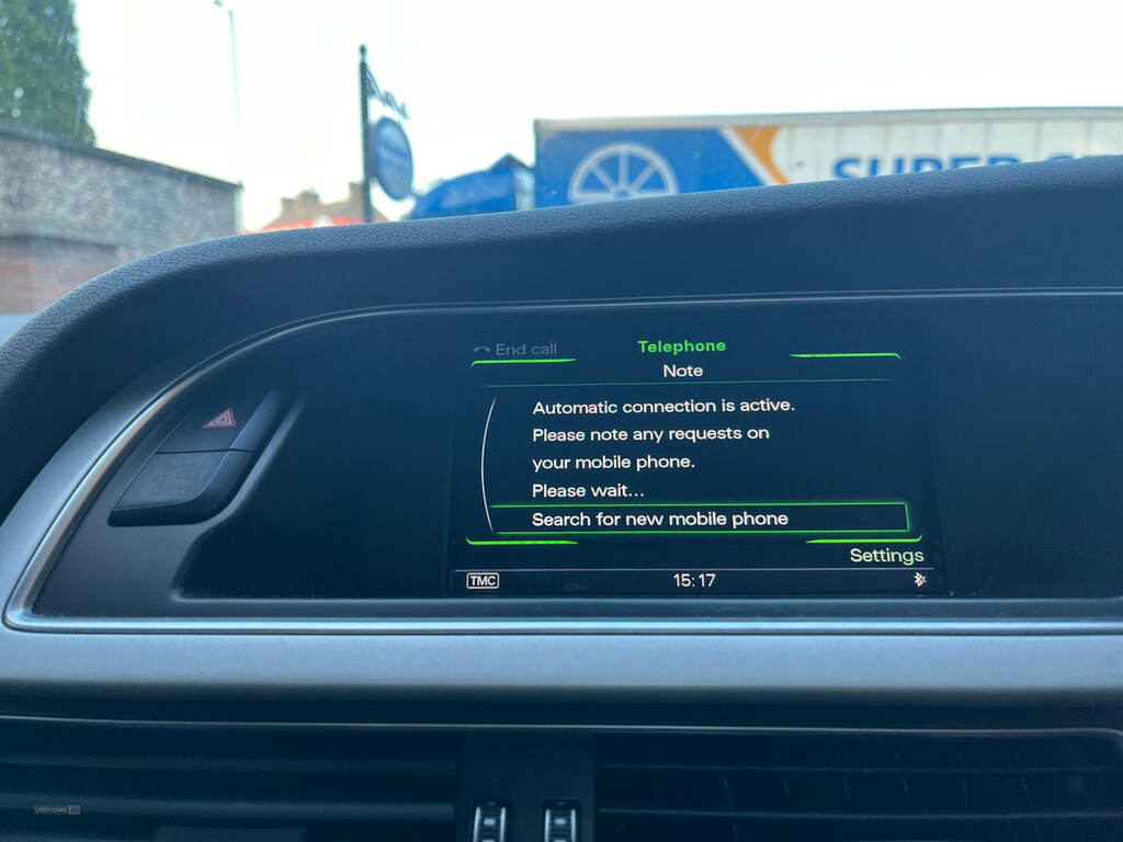 Audi A4 2.0 Tdi Ultra 163 Se Technik LR15NNE Red #6