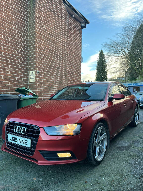 Audi A4 2.0 Tdi Ultra 163 Se Technik LR15NNE Red #3