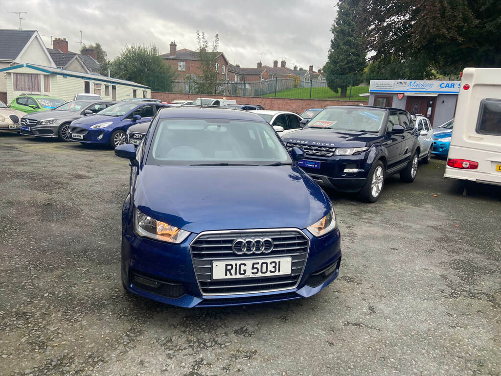 Audi A1 1.6 Tdi Sport RIG5031 Blue #5
