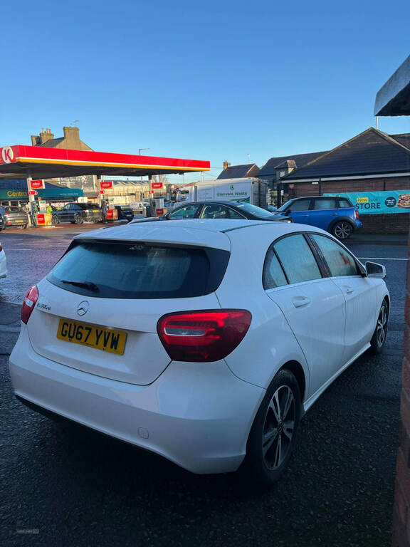 Mercedes-Benz A Class A180d Se GU67YVW White #6
