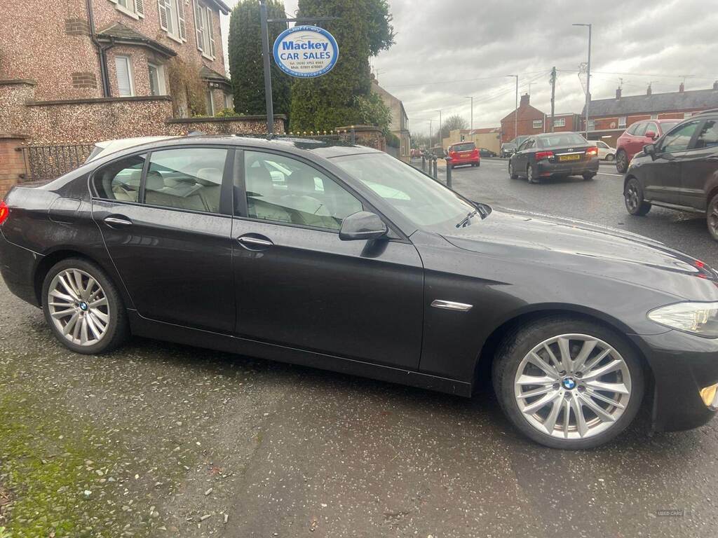 BMW 5 Series 530D Se Step DFZ6008 Grey #2