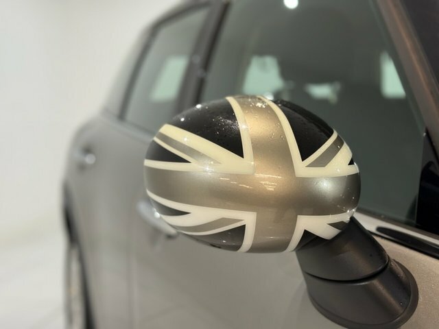 Mini Clubman 1.5 Cooper Estate 6Dr Euro 6 S S 13 LO18PPU Silver #5