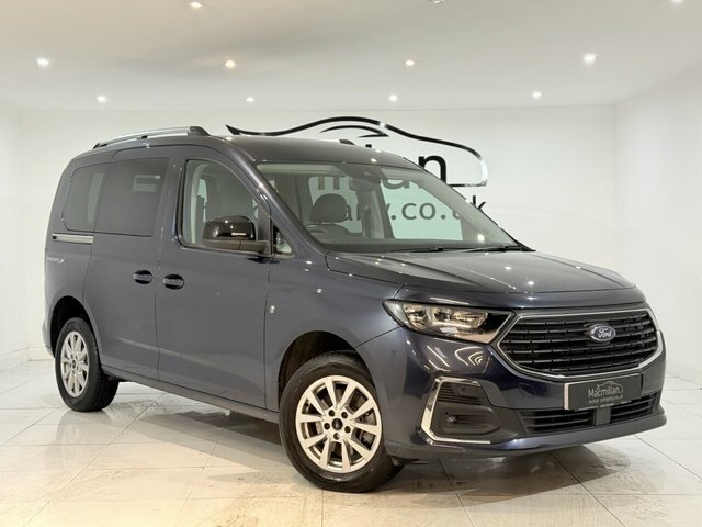 Ford Tourneo Connect 2.0 Ecoblue Titanium Mpv Euro 6 Blue