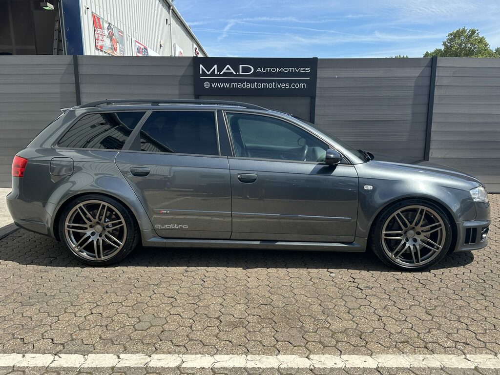 Audi RS4 #4