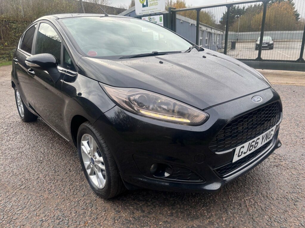 Ford Fiesta 1.25 Zetec Euro 6 Black