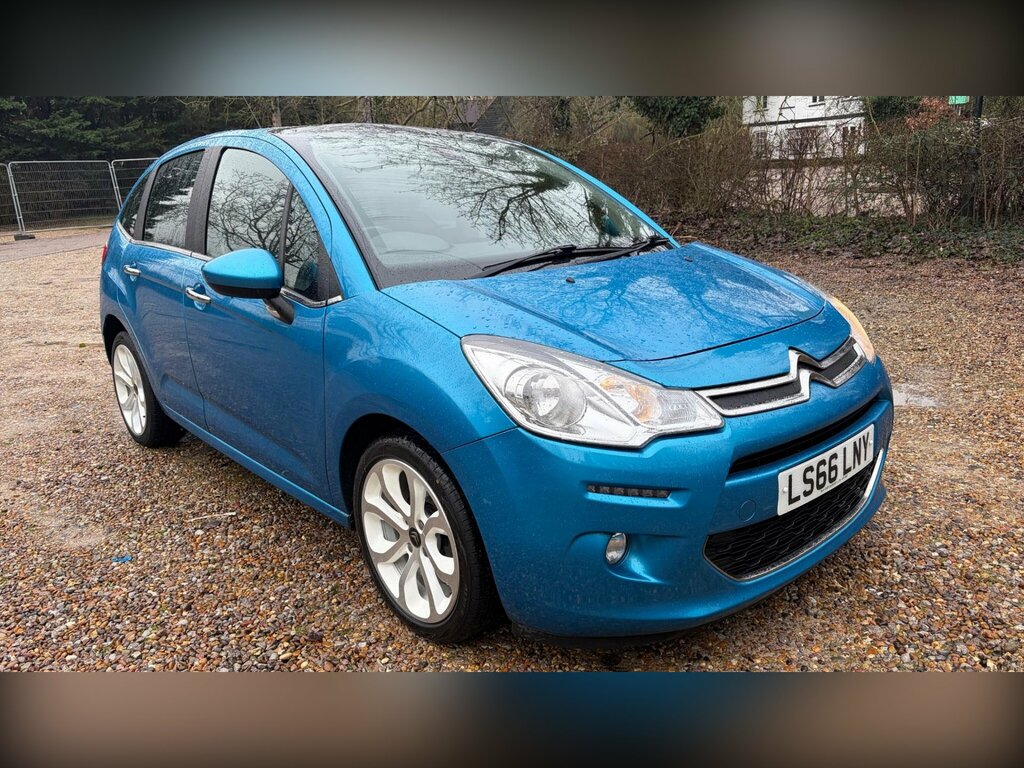 Citroen C3 1.2 Puretech Platinum Euro 6 Blue