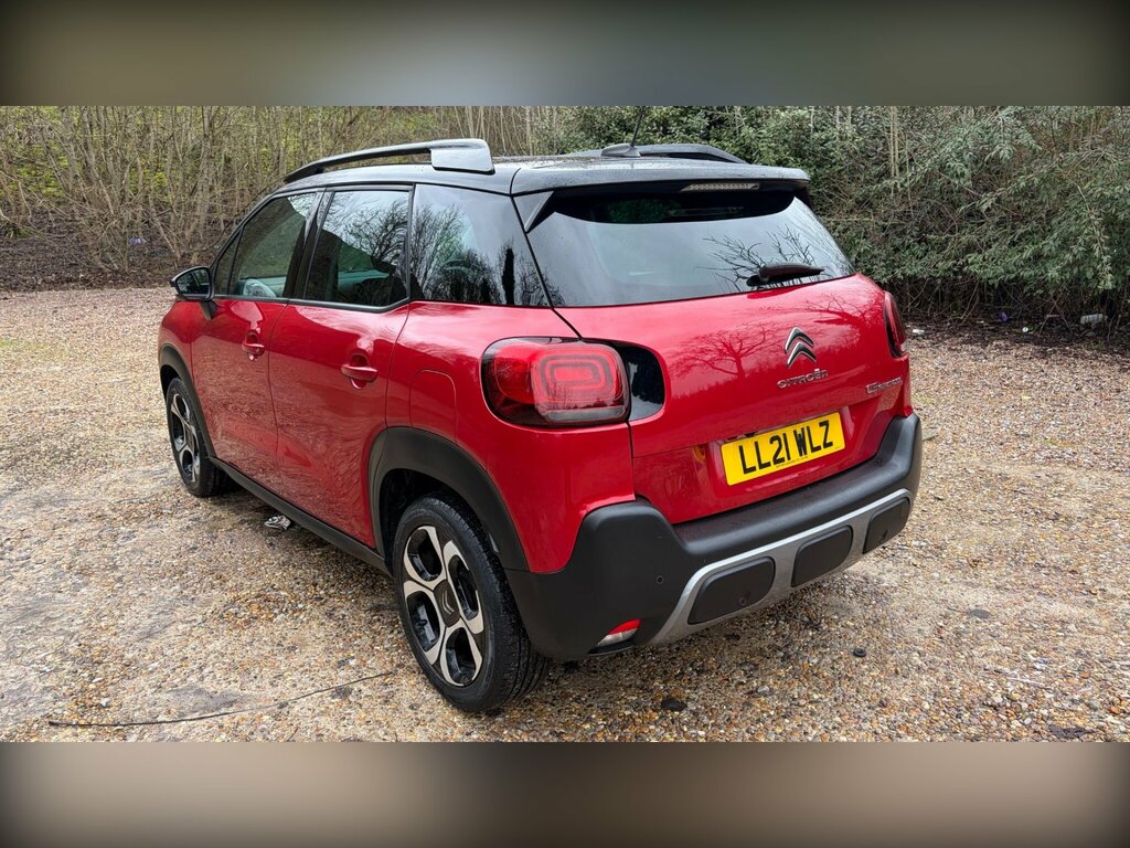 Citroen C3 Aircross 1.2 Puretech Shine Plus Euro 6 Ss LL21WLZ Red #4