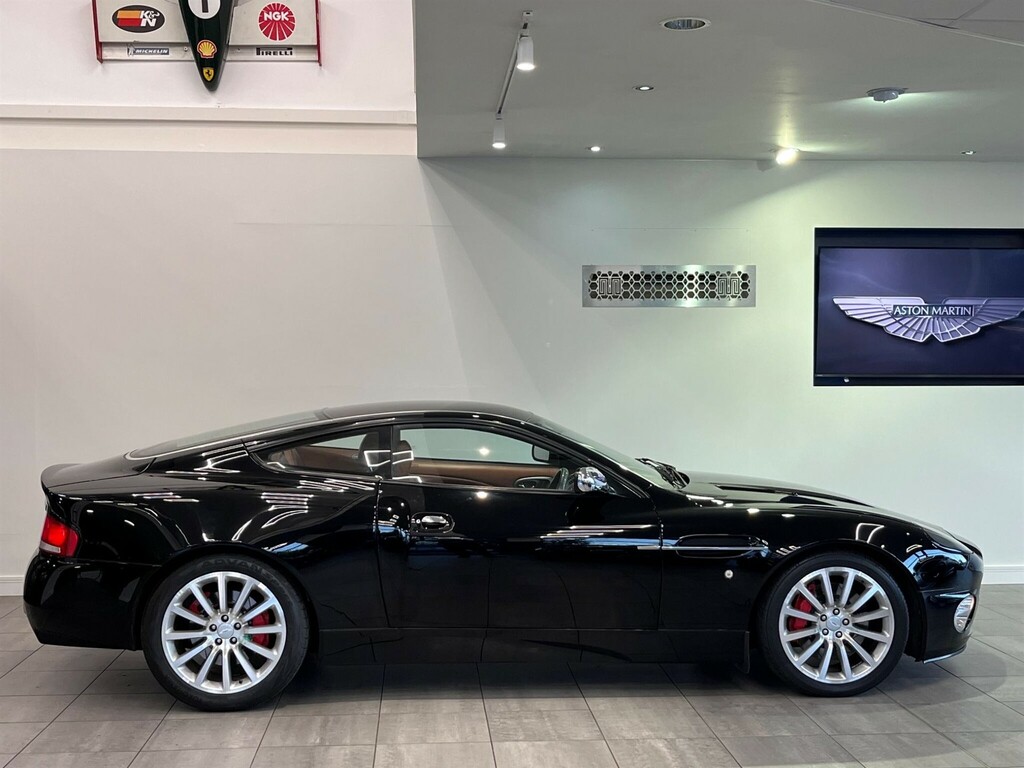 Aston Martin Vanquish 5.9 Coupe 396 Gkm, 460 Bhp Black #6