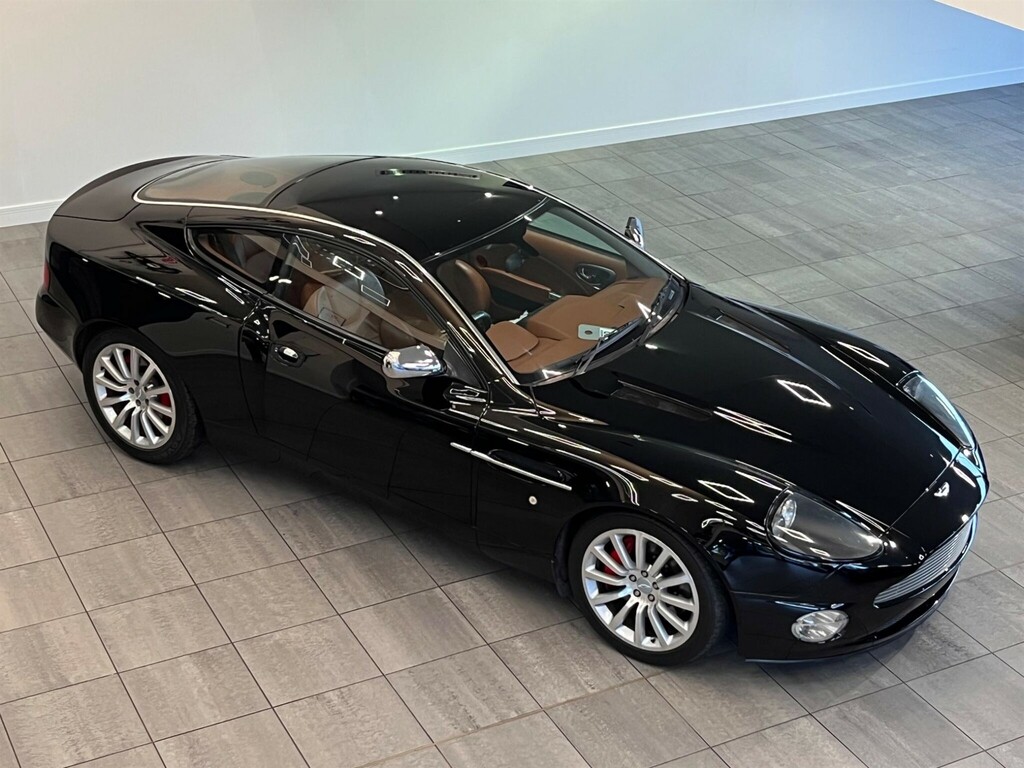Aston Martin Vanquish 5.9 Coupe 396 Gkm, 460 Bhp Black #2