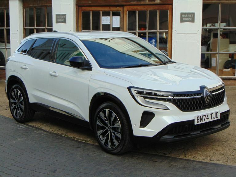Renault Austral E-tech Full Hybrid Techno White