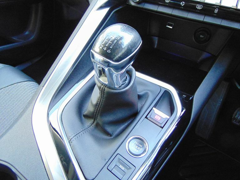 Peugeot 5008 1.2 Puretech Allure Premium Grey #3