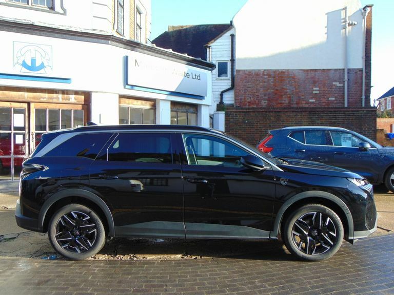 Peugeot 5008 1.2 Hybrid 145 Gt E-dsc6 Black