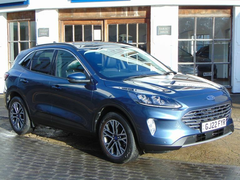 Ford Kuga 1.5 Ecoboost 150 Titanium Edition Blue