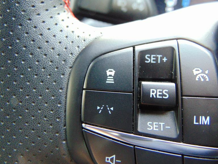 Ford Kuga 2.5 Phev St-line X Cvt BC24OYL Silver #3