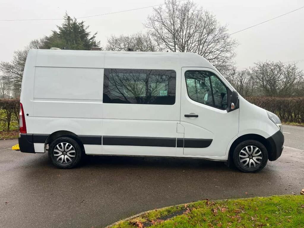 Vauxhall Movano Diesel FP21PKE White #6