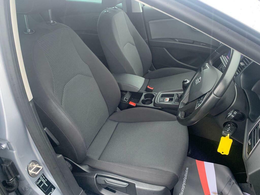 Seat Leon 1.6 Tdi Se Dynamic Euro 6 S S YC20NHK Silver #6