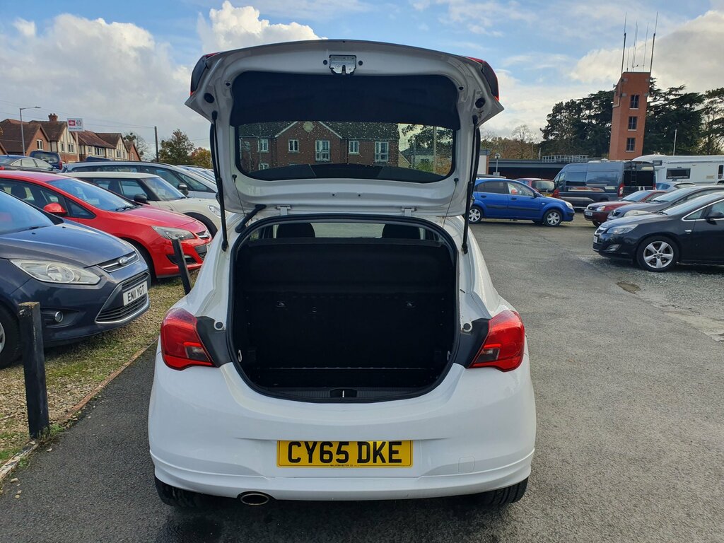 Vauxhall Corsa 1.4 Limited Edition CY65DKE White #6
