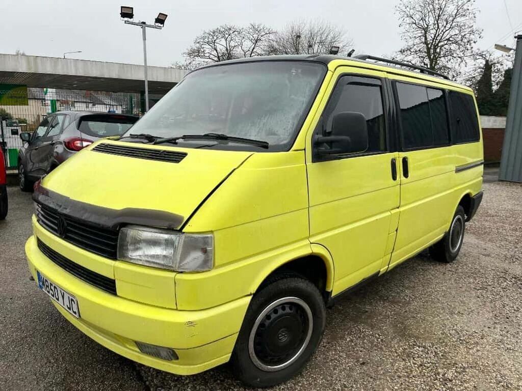 Volkswagen Caravelle Mpv Blue #5