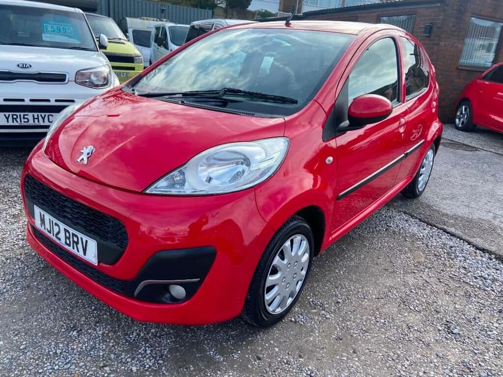 Peugeot 107 Active MJ12BRV Red #5