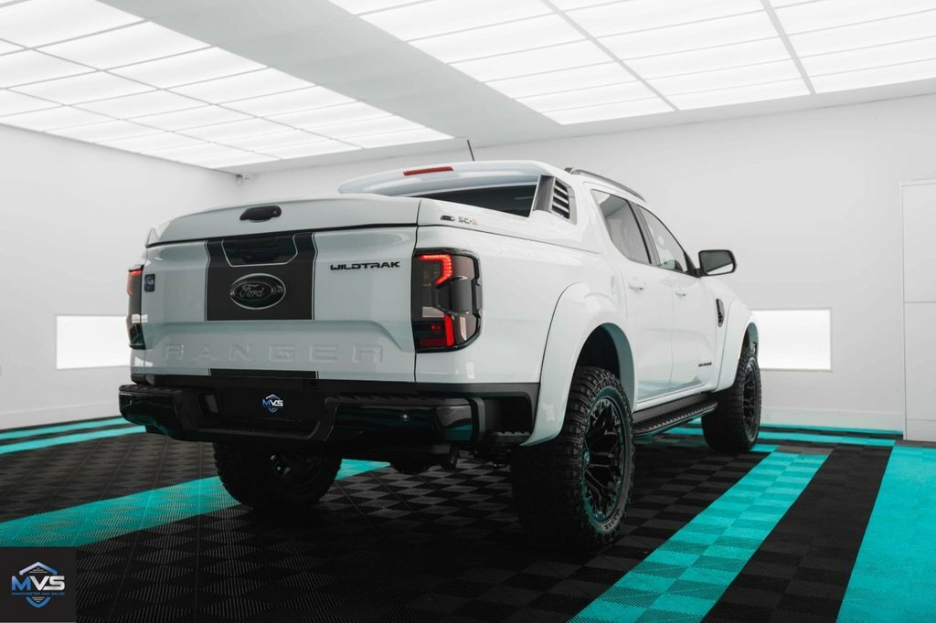 Ford Ranger 2.0 Predator Extra Wide Arch Edition 210Bhp White #4