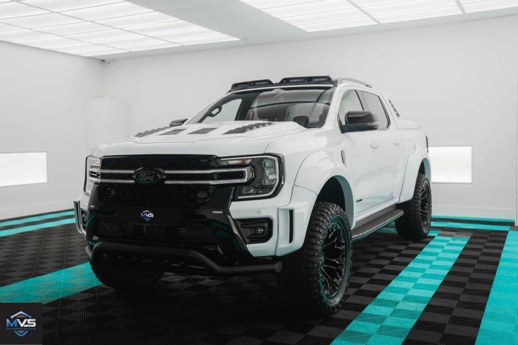 Ford Ranger Wildtrak 3.0 V6 Predator Extra Wide Arch Edition White #4