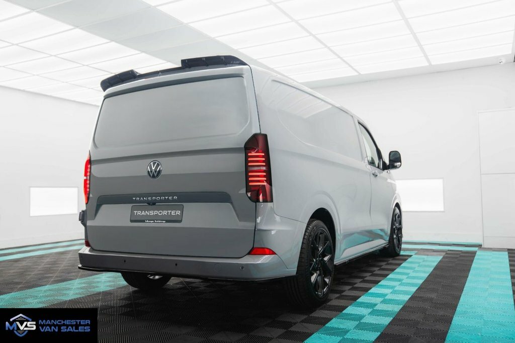 Volkswagen Transporter Mpv  Grey #4
