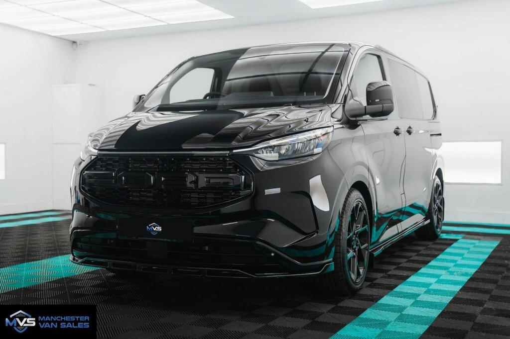 Ford Transit Custom Hybrid Black