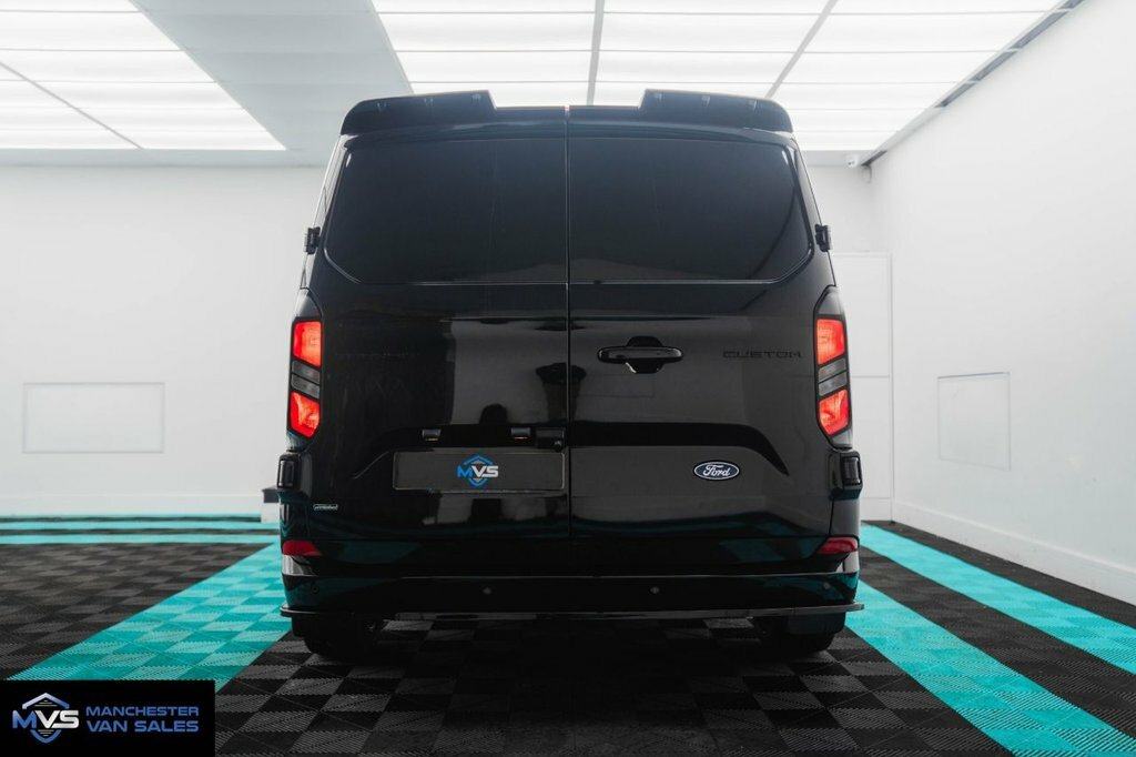Ford Transit Custom Mpv Black #6