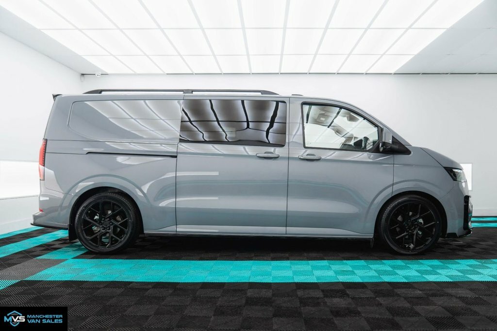 Volkswagen Transporter Combi  Grey #3