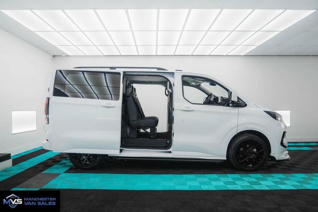Ford Transit Custom 2L Sport RX25OAZ White #4