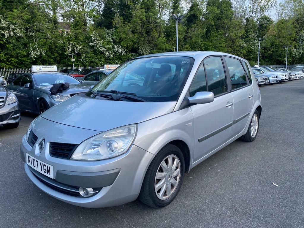 Renault Scenic 1.6 Vvt Dynamique Silver