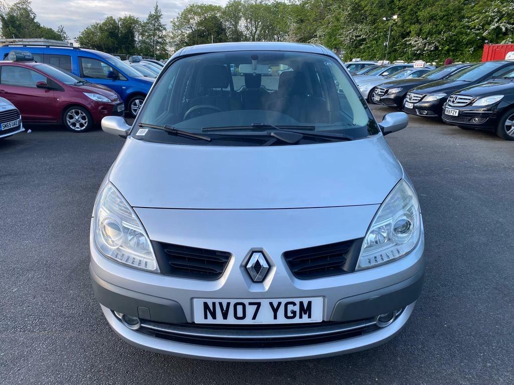 Renault Scenic 1.6 Vvt Dynamique Silver #2