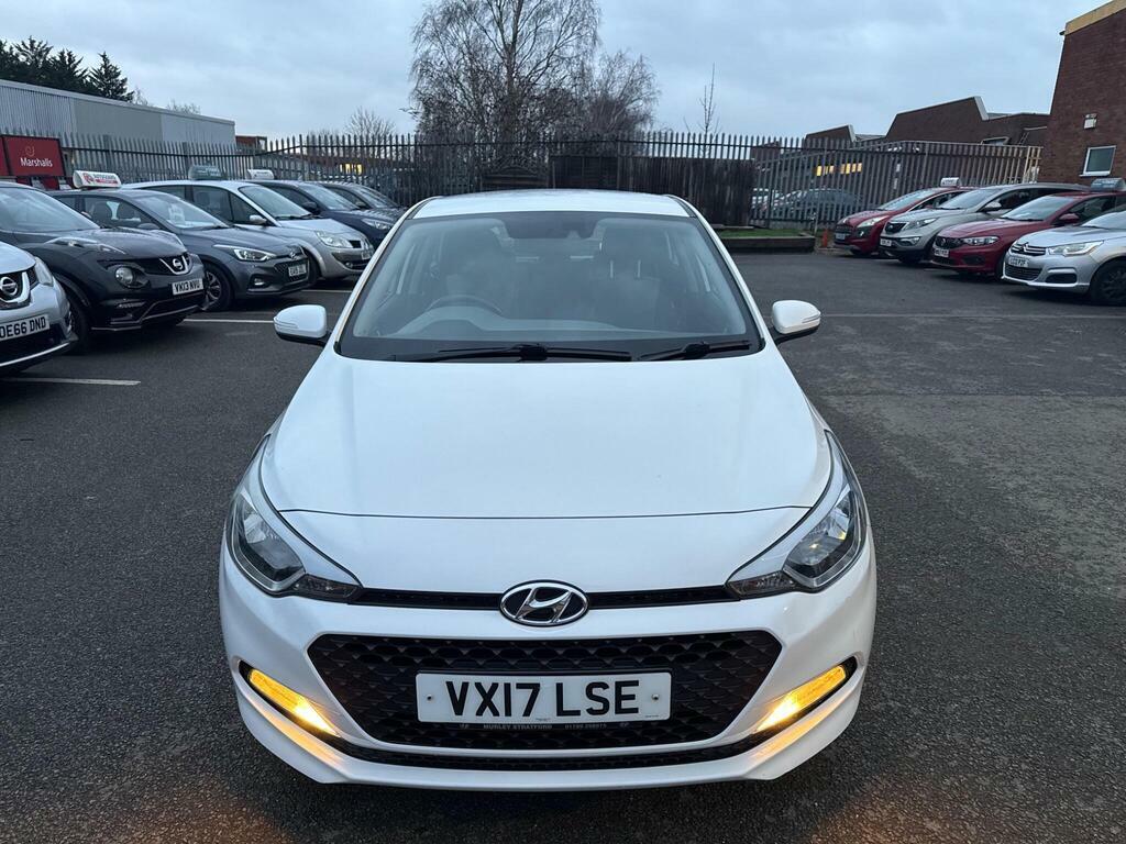 Hyundai I20 1.2 Se Euro 6 VX17LSE White #3