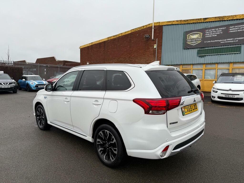Mitsubishi Outlander 2.0H 12Kwh Gx4hs Cvt 4Wd Euro 6 S S CX65LXD White #5