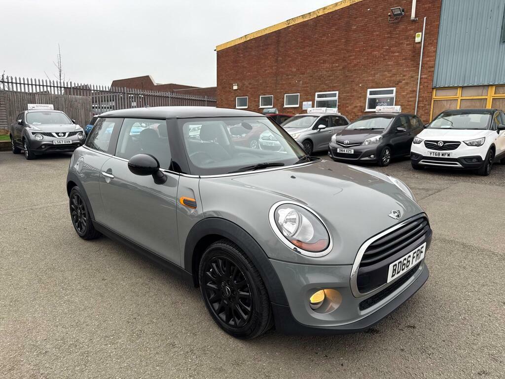 Mini Hatch 1.5 Cooper Euro 6 S S Grey