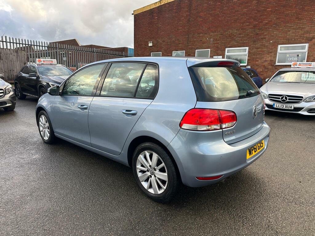 Volkswagen Golf 1.6 Tdi Match Euro 5 WP61GXS Blue #5