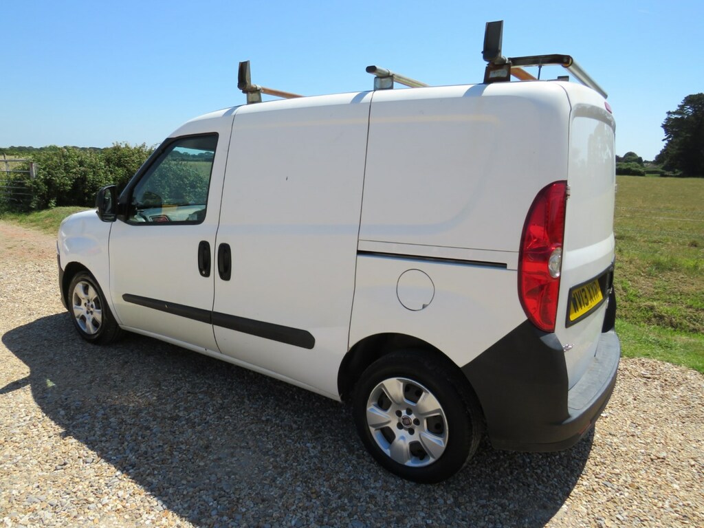 Fiat Doblo 1.3 Multijet 16V Van Start Stop Spares Or Repair WV13XYR White #2