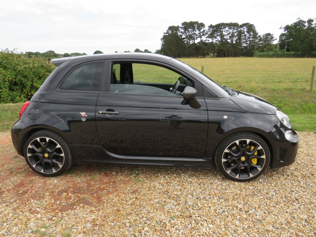 Abarth 595 1.4 T-jet 180 Competizione Black