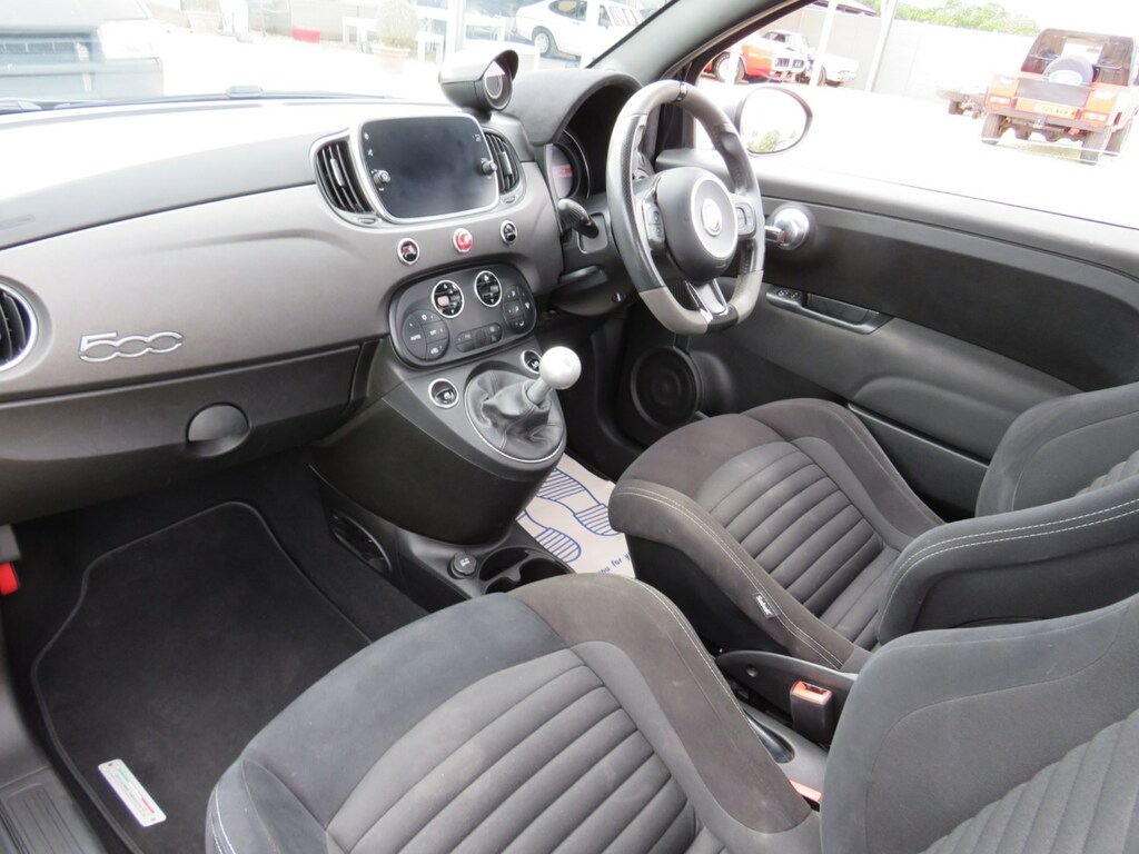 Abarth 595 1.4 T-jet 180 Competizione WG70DXJ Black #4