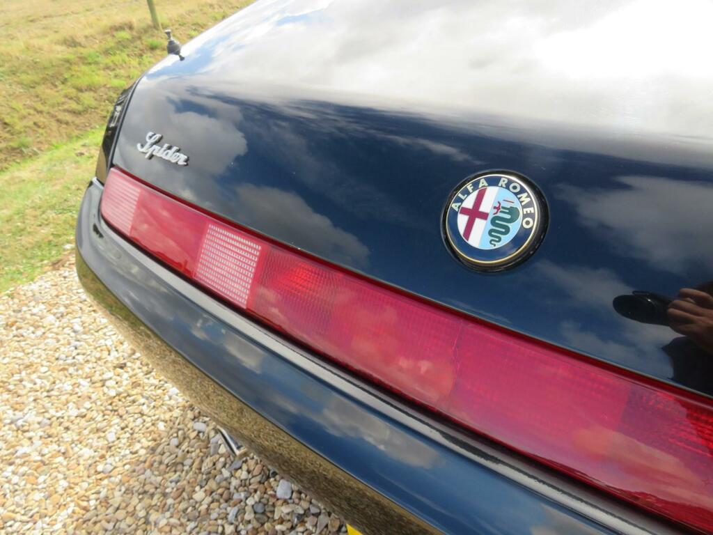 Alfa Romeo Spider S4 Red #37