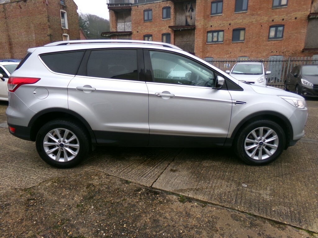 Ford Kuga Suv 2.0 Tdci Titanium 2015 BX15XJY Silver #3