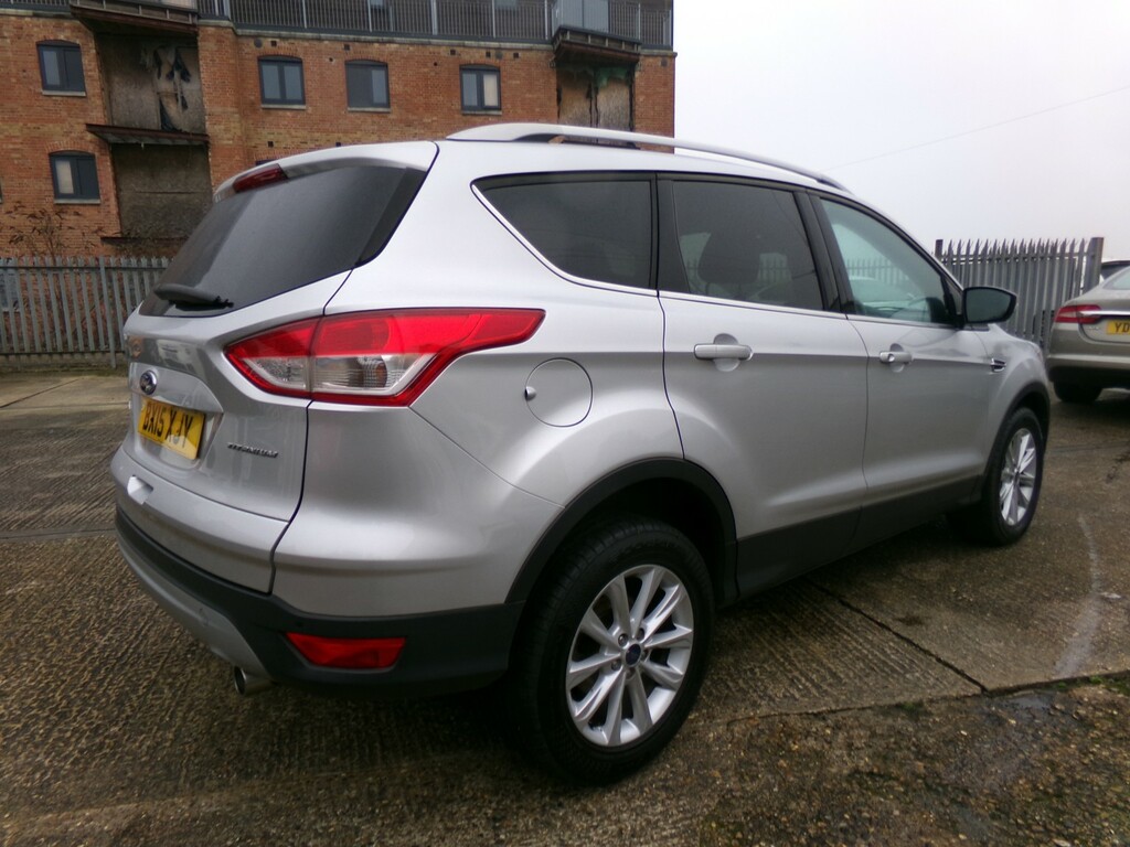 Ford Kuga Suv 2.0 Tdci Titanium 2015 BX15XJY Silver #4